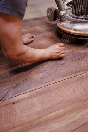Original French oak flooring from the 18th century, detail view 8