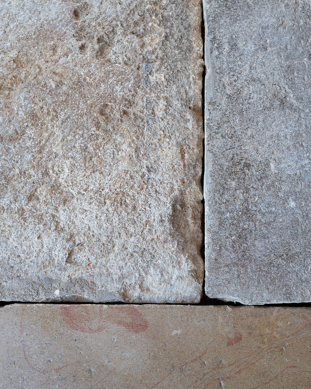 Reclaimed Dalle de Bourgogne French Limestone