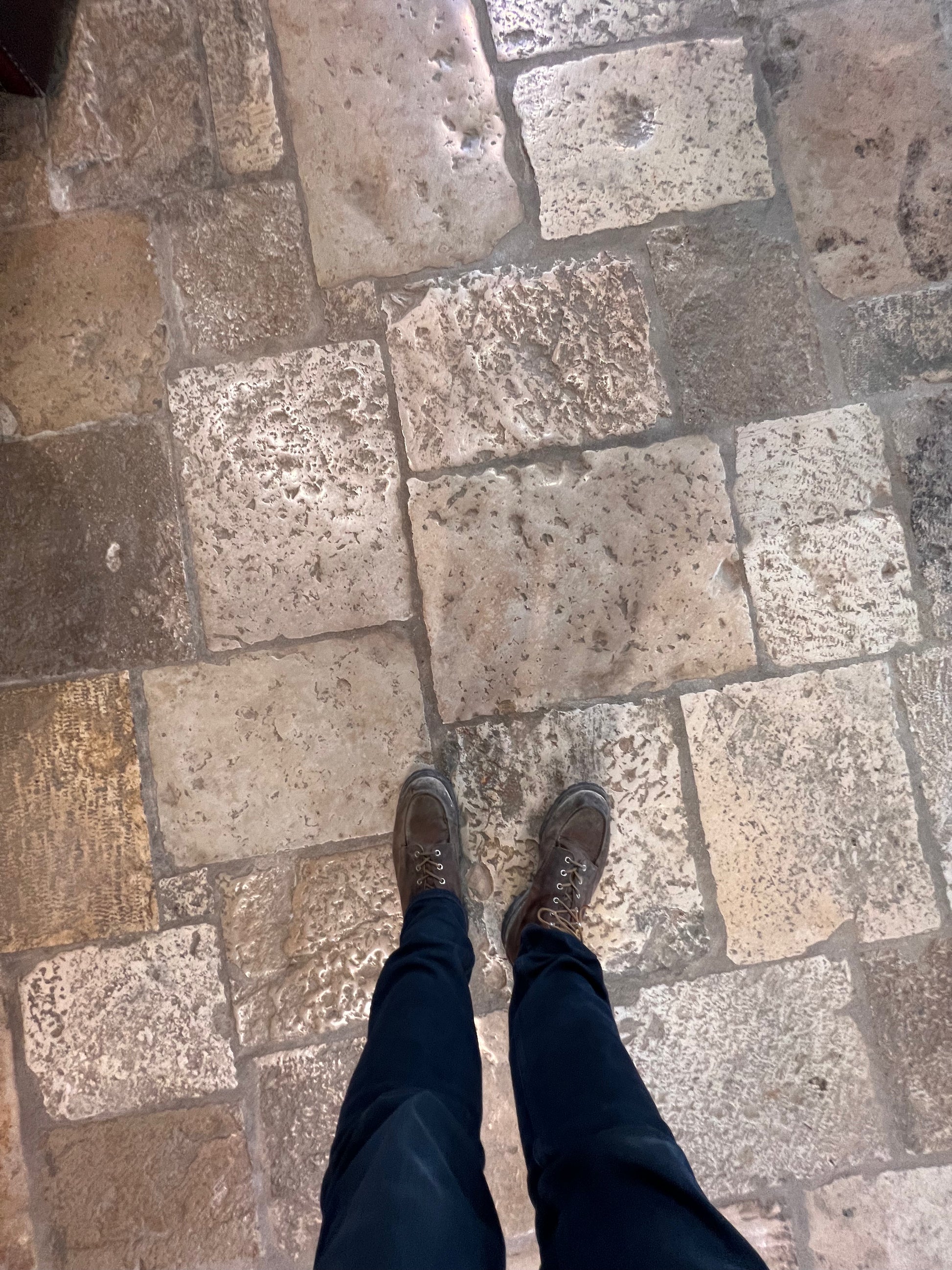 Reclaimed Basilica Italian Limestone, view 4