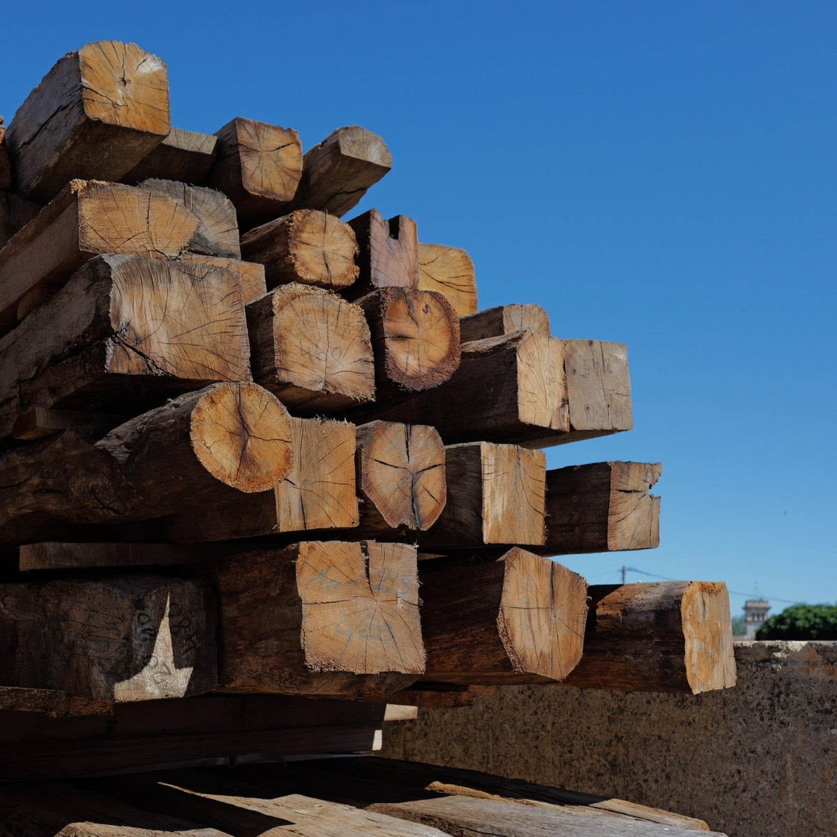 Reclaimed French Oak Solid Beams, view 8