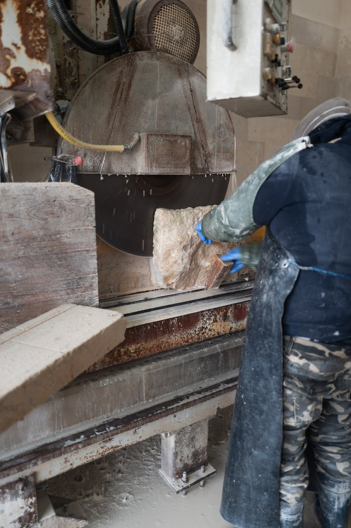 Sawing reclaimed limestone to size