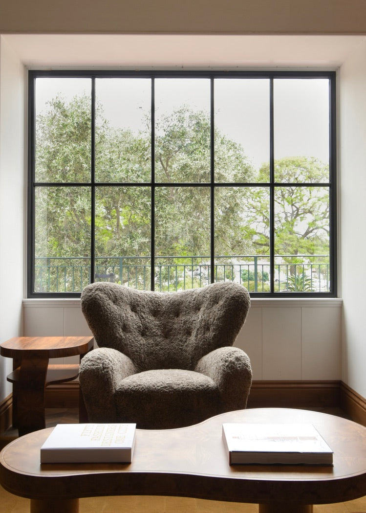 Haussmann chevron oak floor at window