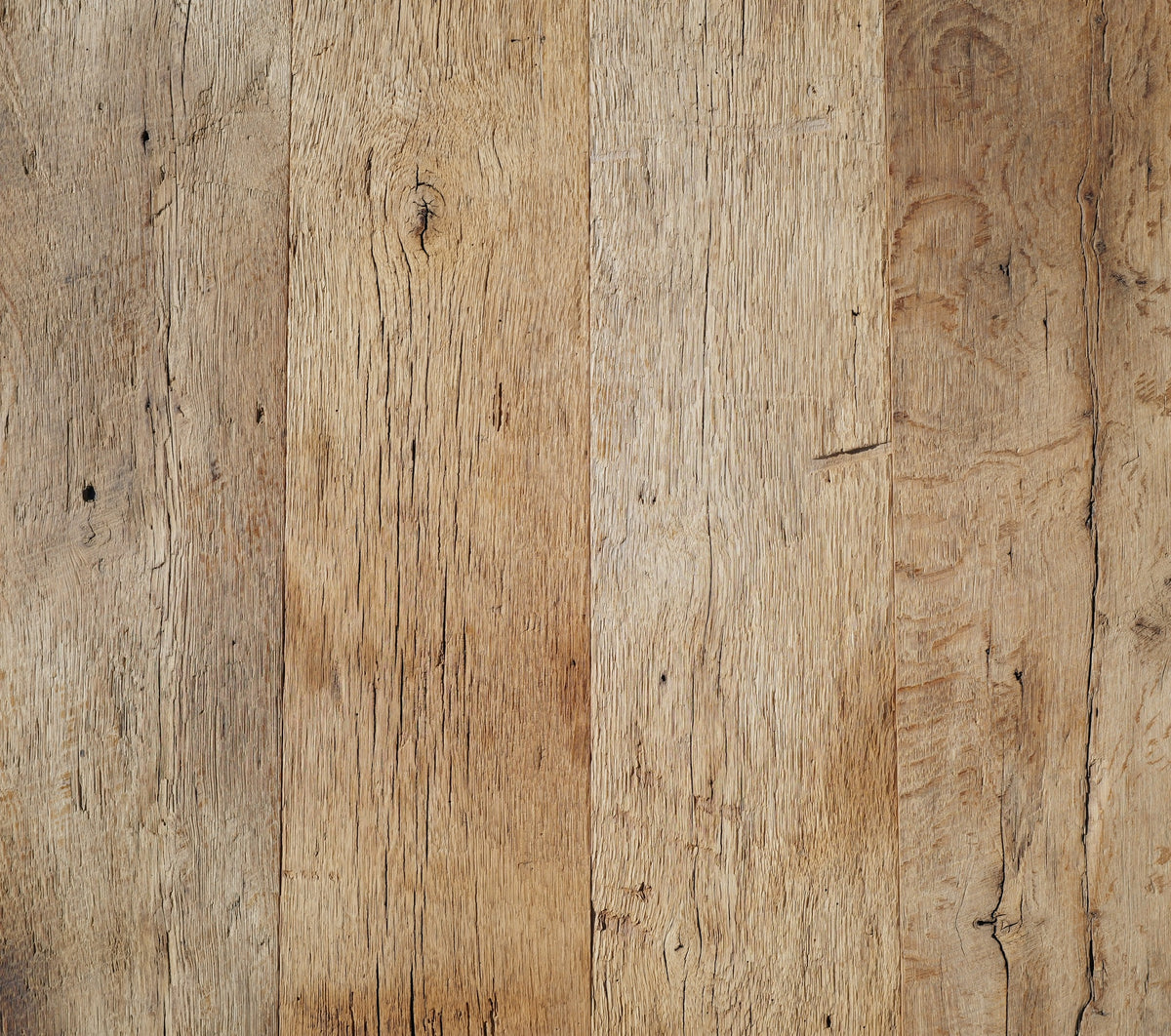 Reclaimed American oak barnwood cladding boards, weathered face